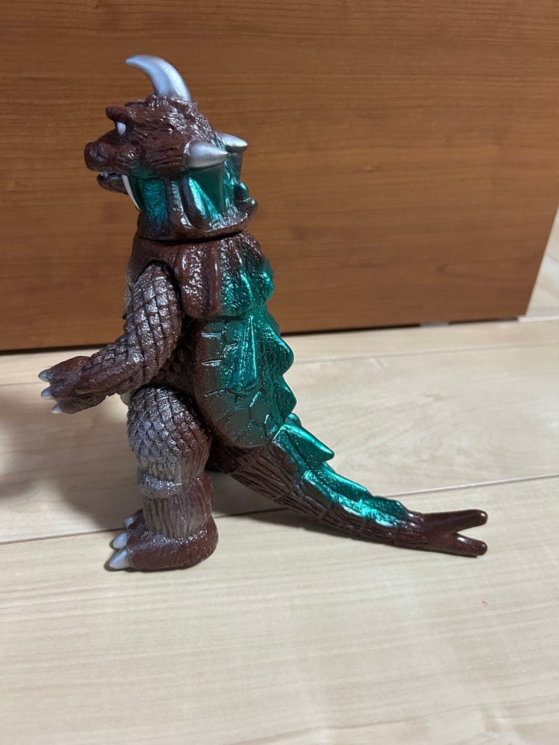 怪獣郷　ゴメス