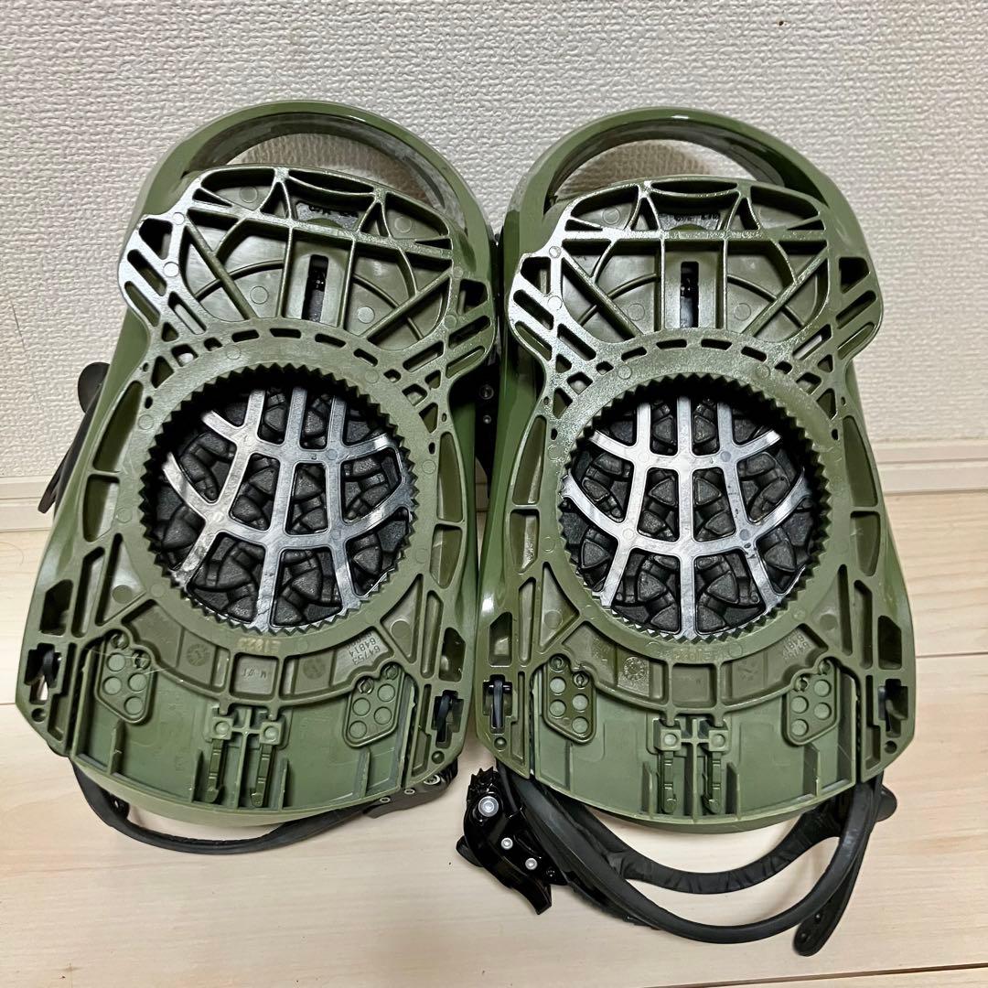 【極美品】Salomon スノーボードビンディング Rhythmリズム　Mサイズ