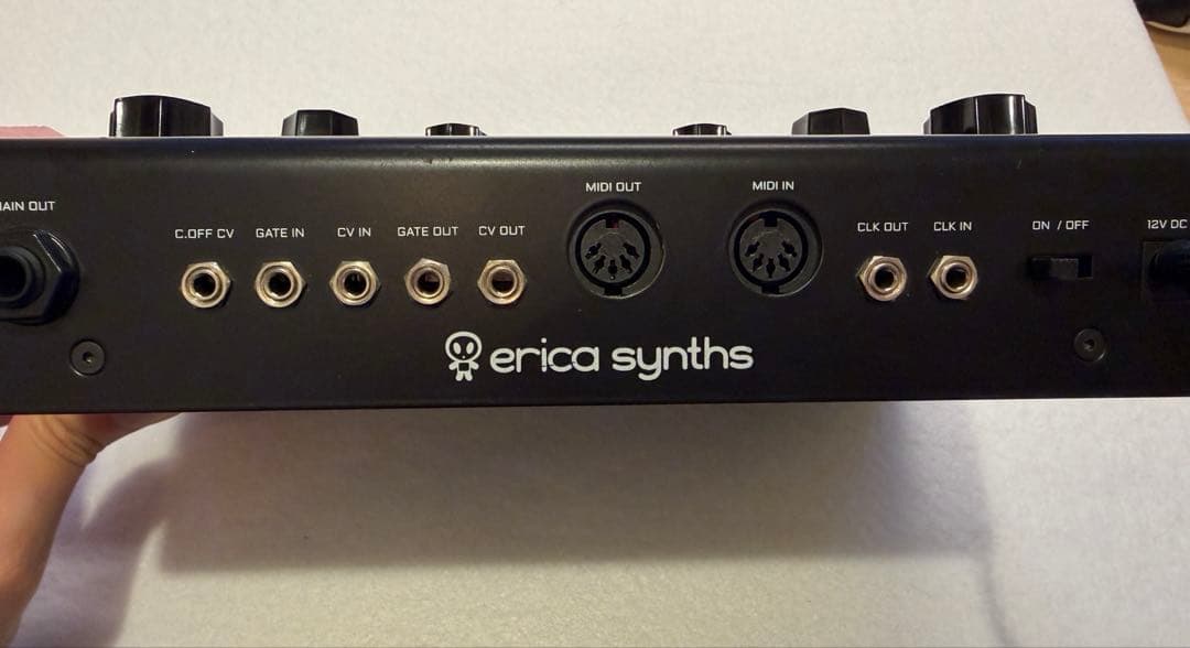 Erica Synth Bassline db-1 シンセサイザー　303ライク