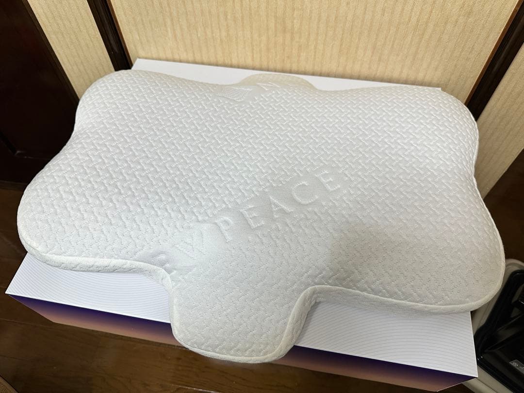 リファ　枕　ニューピースリリース+専用アウターカバー
