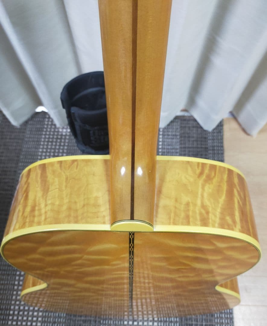 Gibson Montana Gold (J-200) キルテッドメイプル極美品