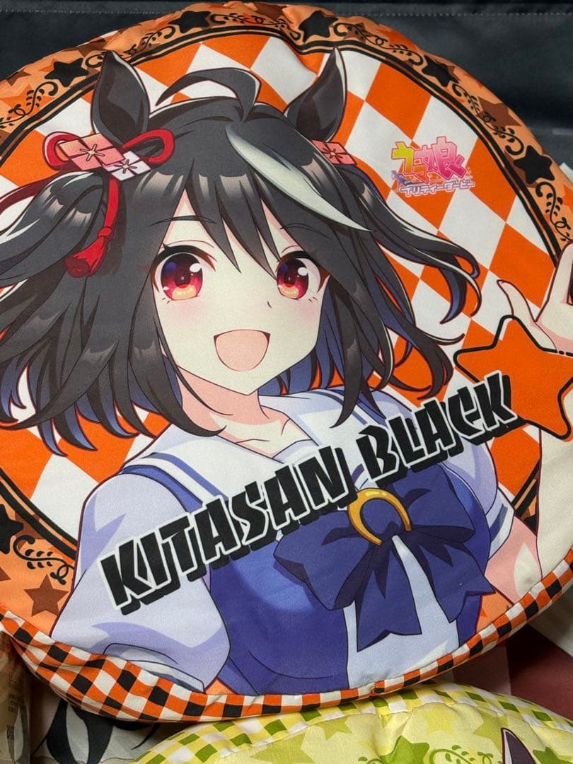 ウマ娘キタサンブラック&サトノダイヤモンドクッション4種 掛けふとんカバーおまけ