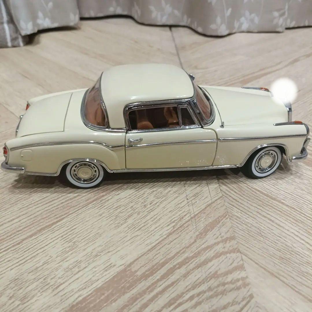激レア サンスター製 １/18・1958 メルセデスベンツ 220SE クーペ