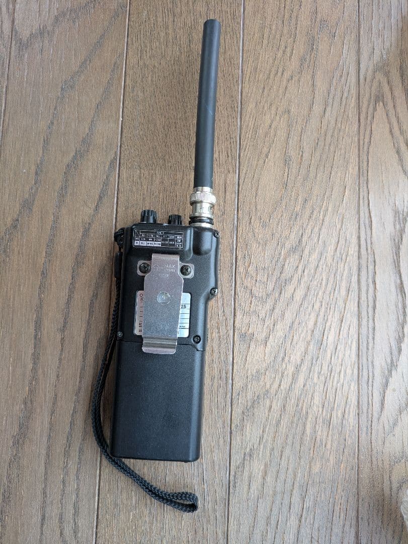 アマチュア無線機　ICOM　IC-2S 144MHz帯ハンディ機