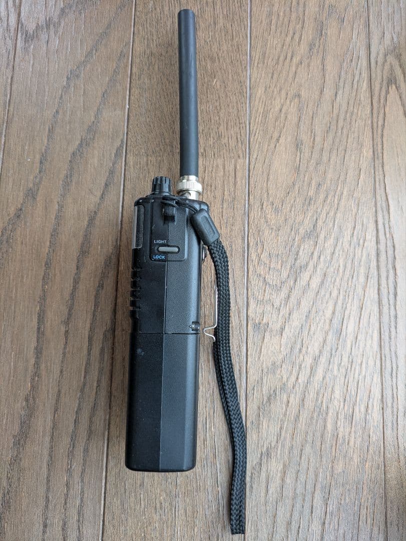アマチュア無線機　ICOM　IC-2S 144MHz帯ハンディ機