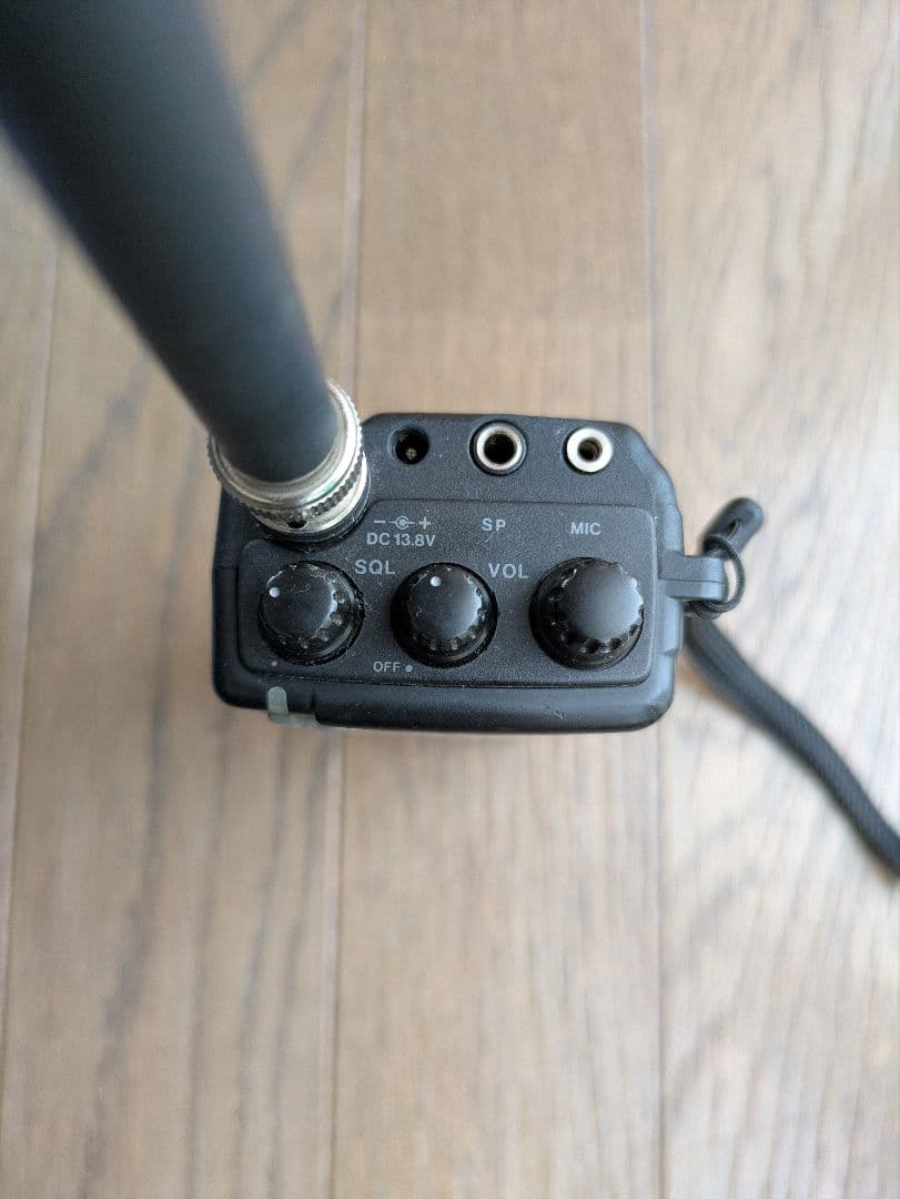 アマチュア無線機　ICOM　IC-2S 144MHz帯ハンディ機