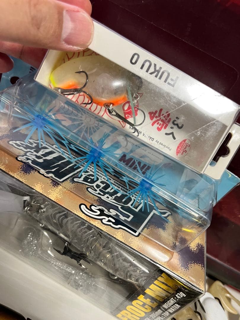 バスルアー　早い者勝ち☆激安☆バス釣り引退☆人気☆ルアー色々☆BOX付き☆処分品