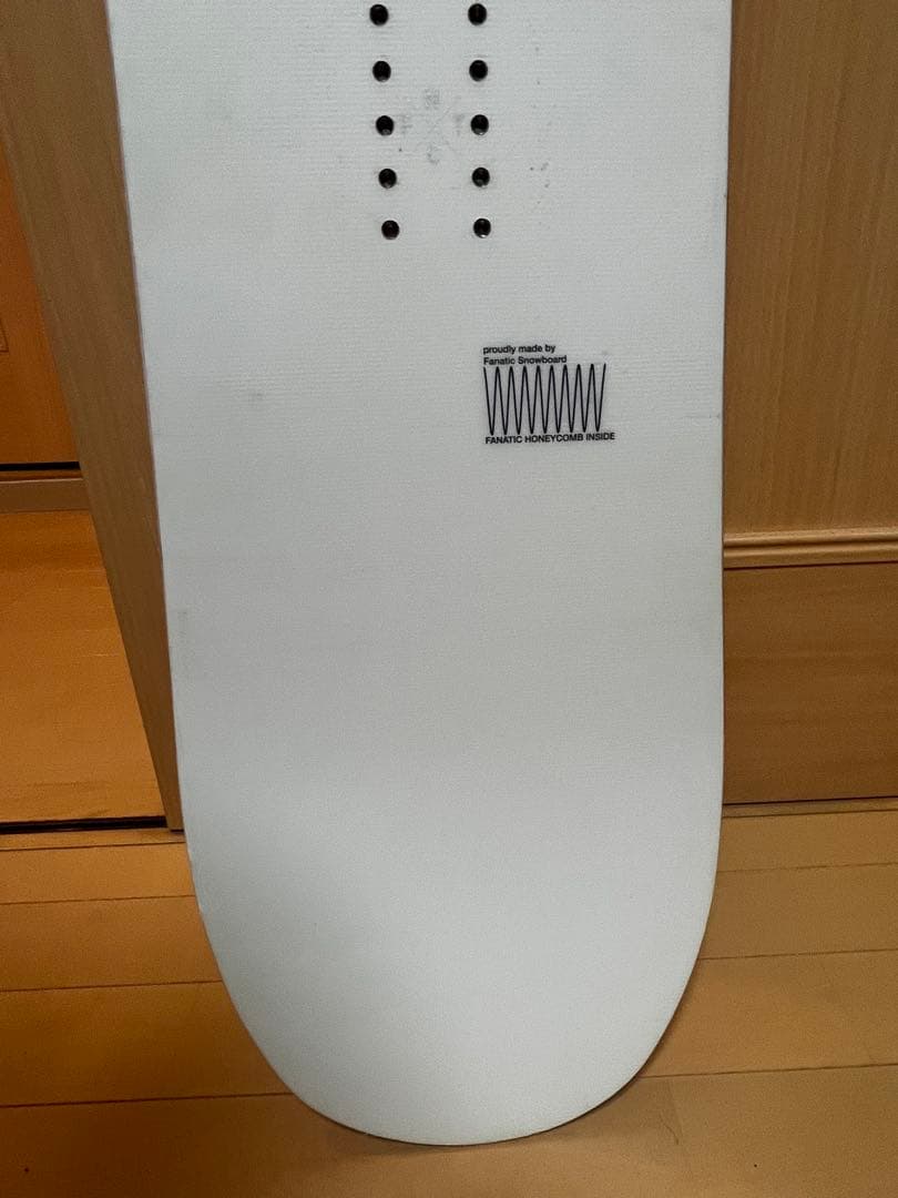 FNTC TNTc ホワイト スノーボード 157cm