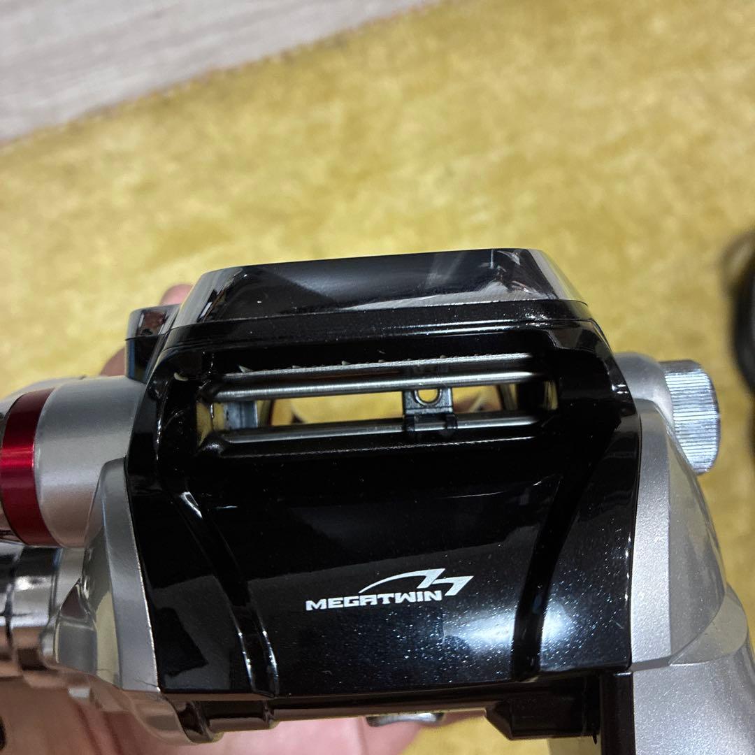 デジタル電動リール スピード調整機能付き