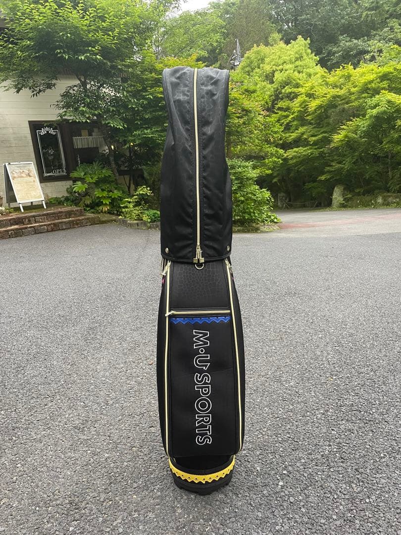 新品未使用、黒べースM・U SPORTSゴルフキャディバッグ