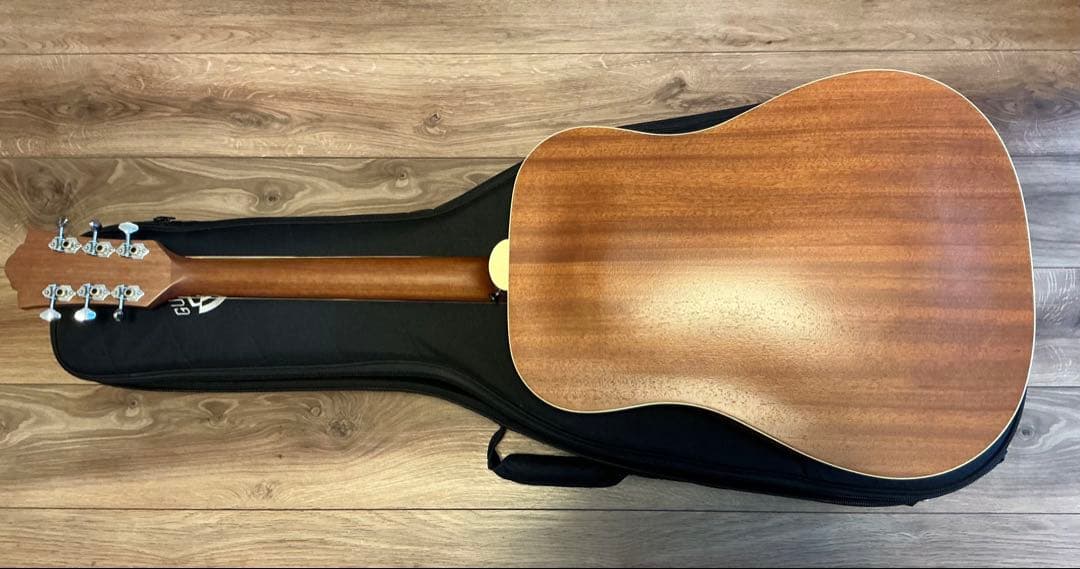 Guild D-240E ギター