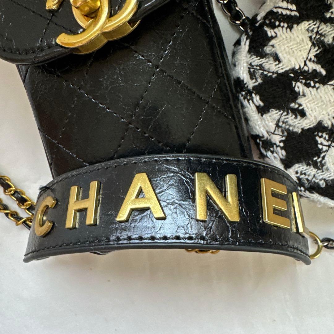 CHANEL 海外VIP 顧客限定 ノベルティ スマホポーチ ショルダーバッグ