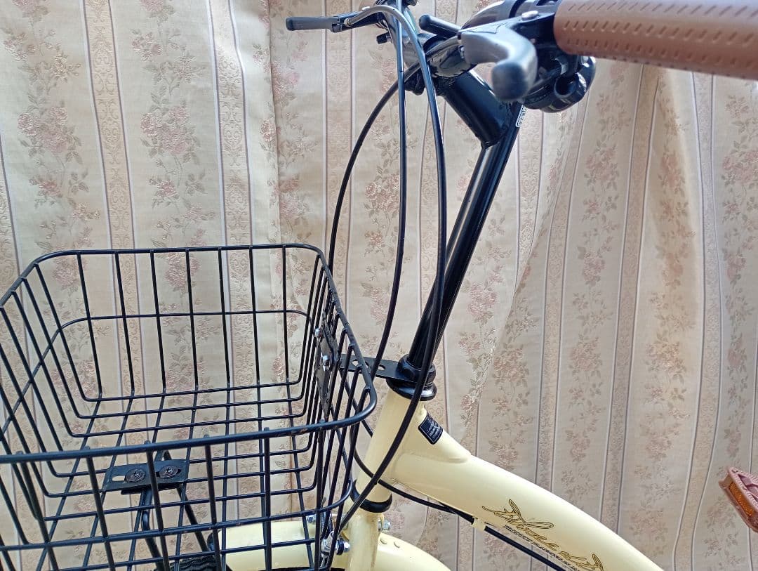 AIJYU 自転車　折りたたみ　20インチ　アイボリー