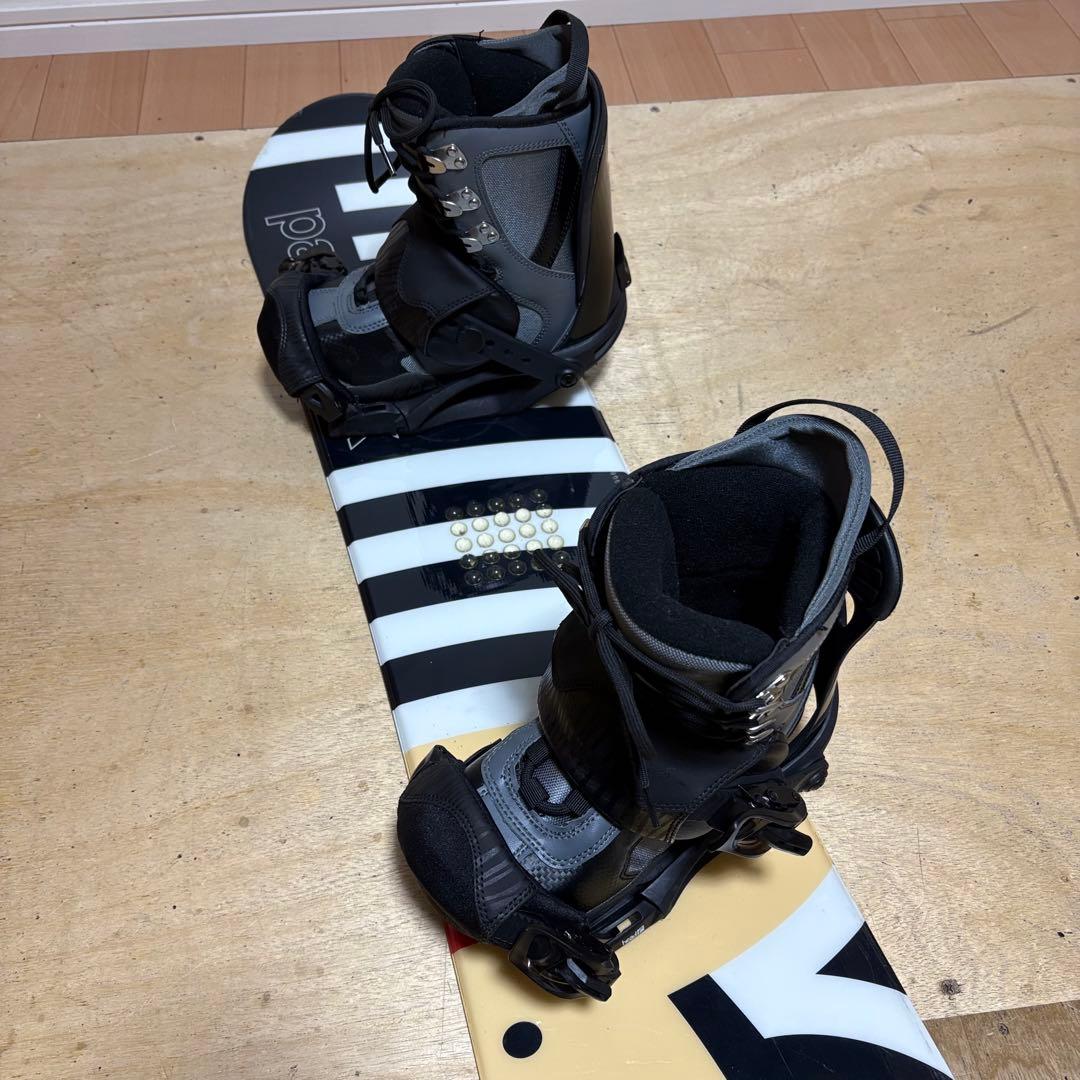 子供用スノーボード スノボセット スノボ キッズスノーボード スノボ体験 雪山
