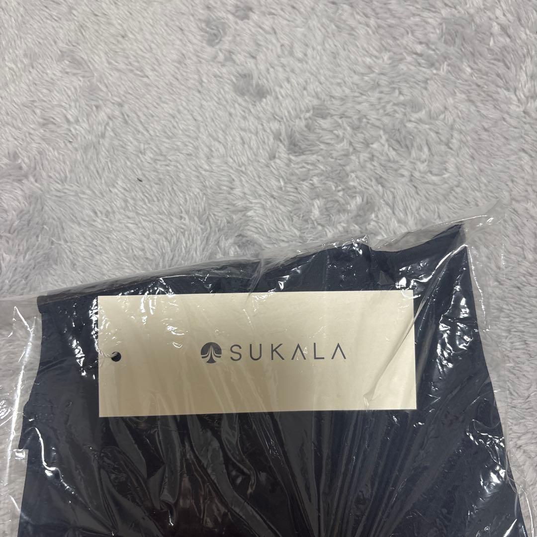 【最終価格】LAVA SUKALA ベーシックレギンスネイビーMサイズ
