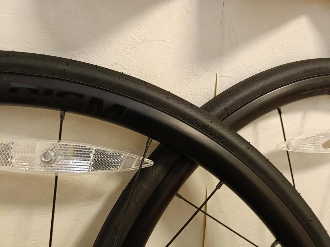 Bontrager Paradigm 700C TLR チューブレス対応＋おまけ