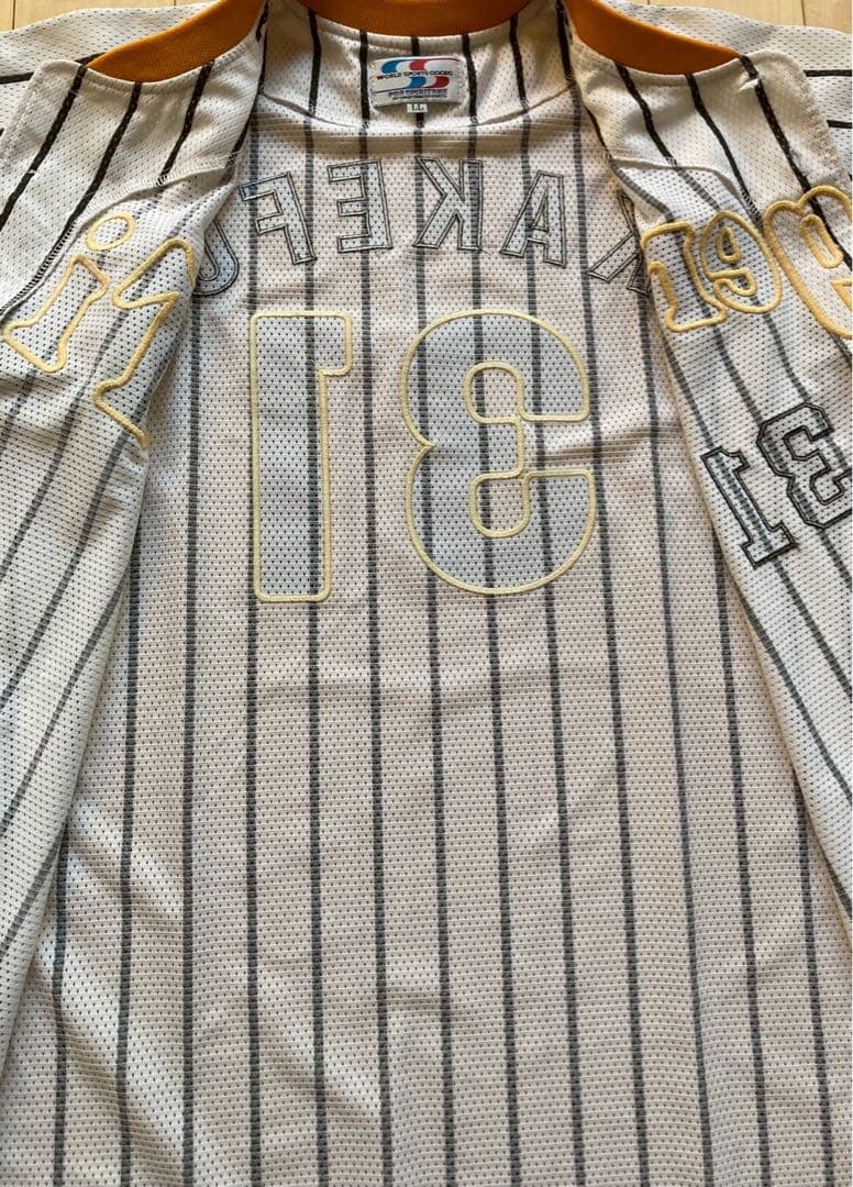ア*ル様 【美品】阪神タイガース　掛布雅之選手　復刻　ユニフォーム　 LLサイズ
