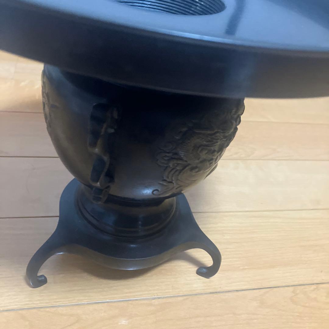 薄端 唐銅 龍 虎 模様　三脚 伝統工芸縁起物