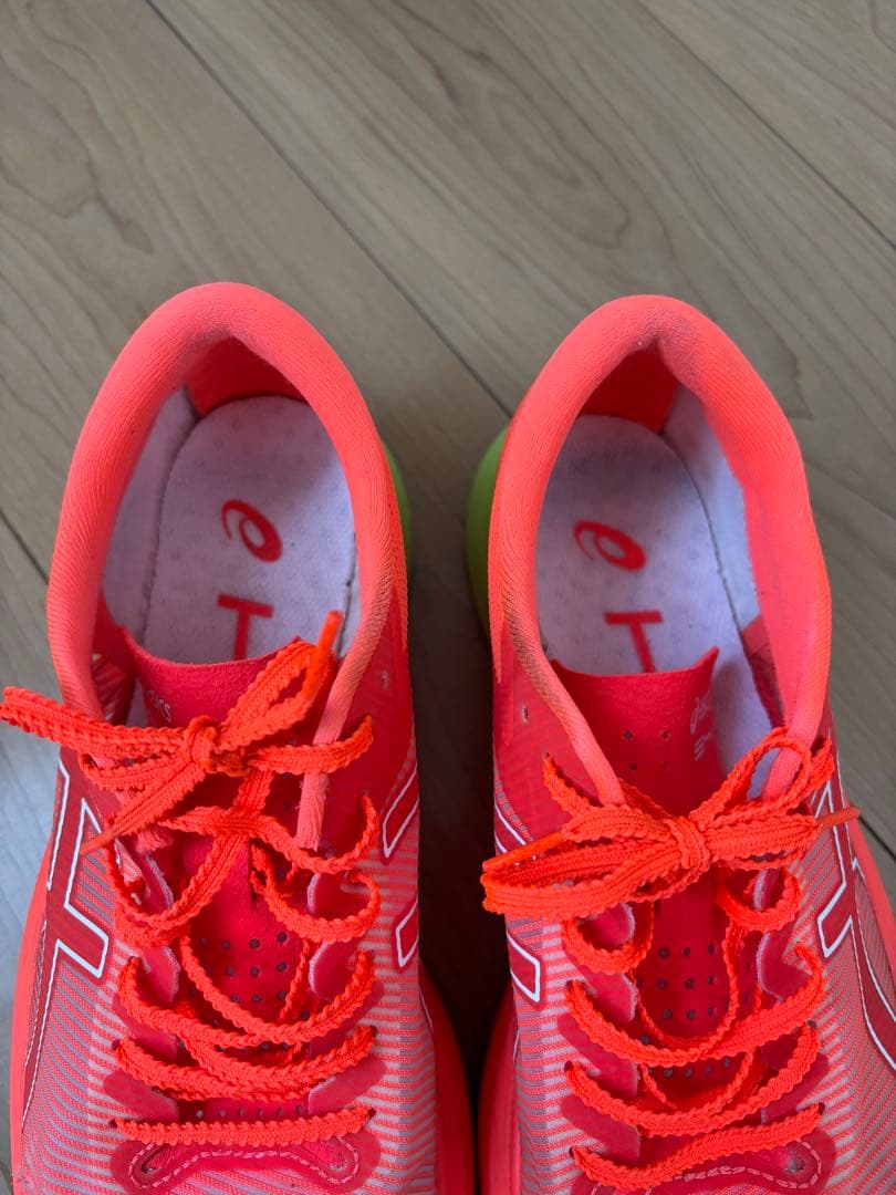asics アシックス　s4 27cm