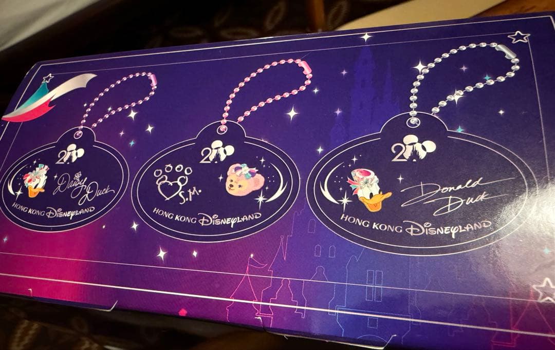 香港ディズニーランド　ネームタグ　バッグチャーム