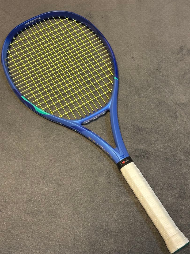 【美品】YONEX EZONE100 TOUR G3