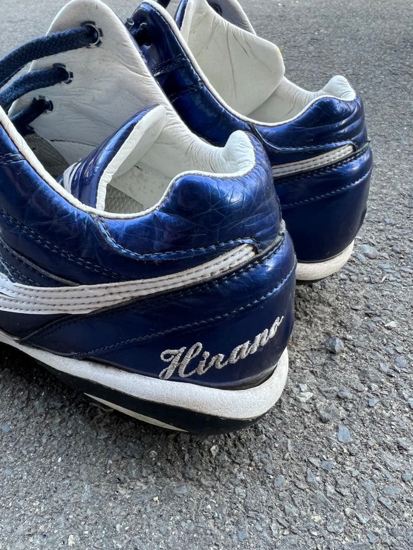 ASICS スパイク ネイビー/ホワイト