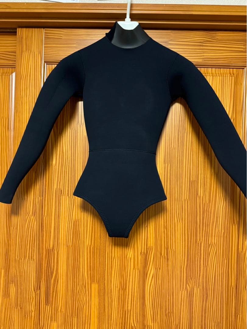 maria wetsuit マリアウエットスーツ　s
