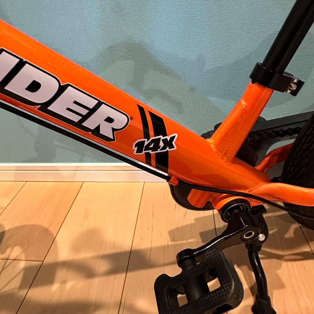 STRIDER 14x ストライダー オレンジ スタンド・ペダル付き 未使用級