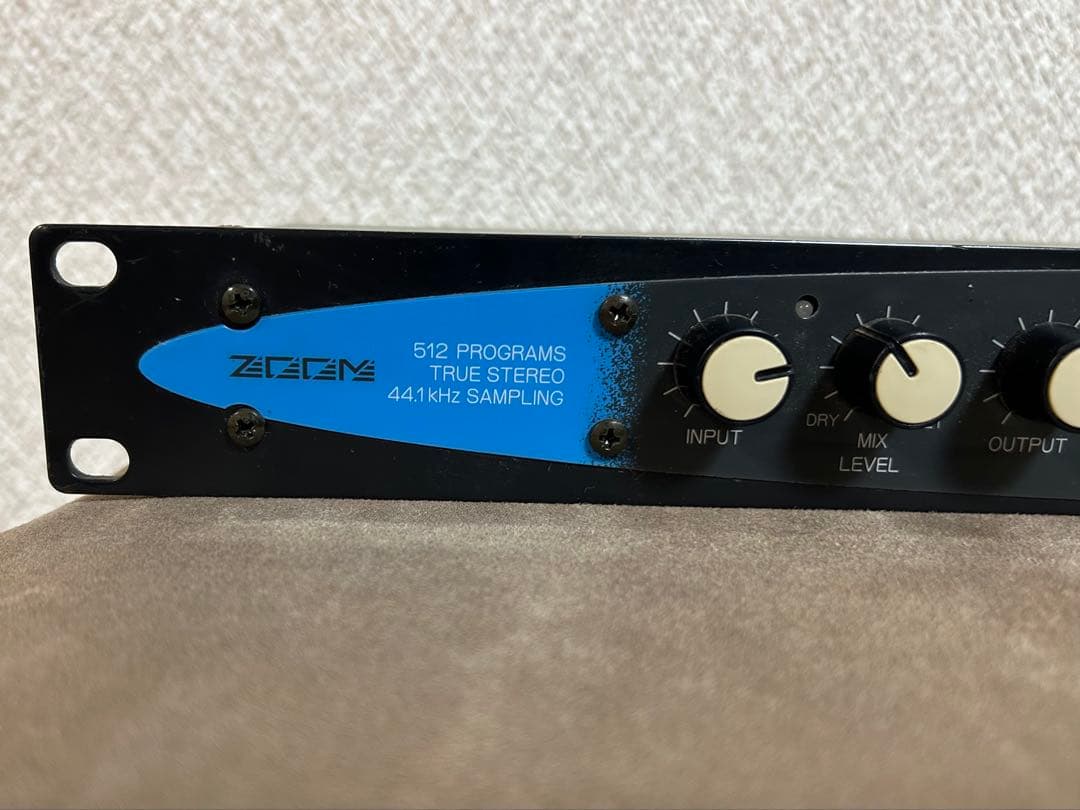 ZOOM Studio 1202 エフェクター 空間 ズーム マルチ ラック