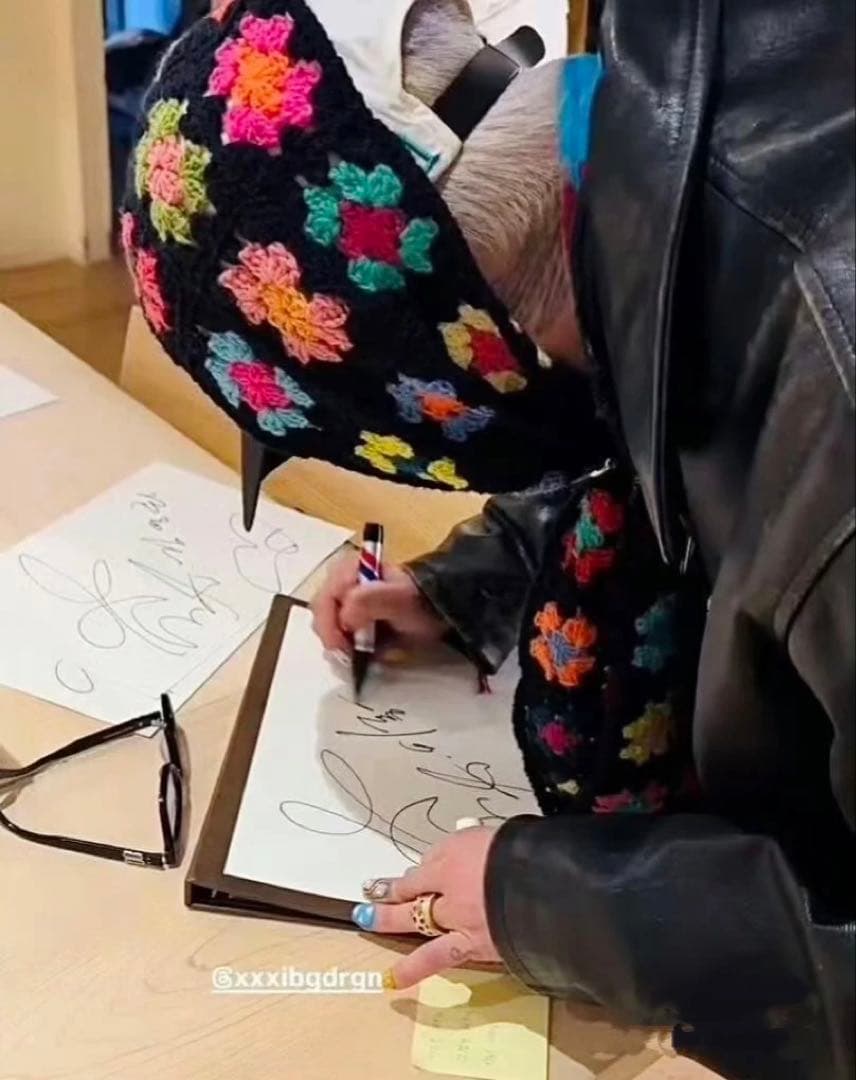 ジヨン着用　マフラー　ジードラゴン　ライブ　ハンドメイド　ユニセックス