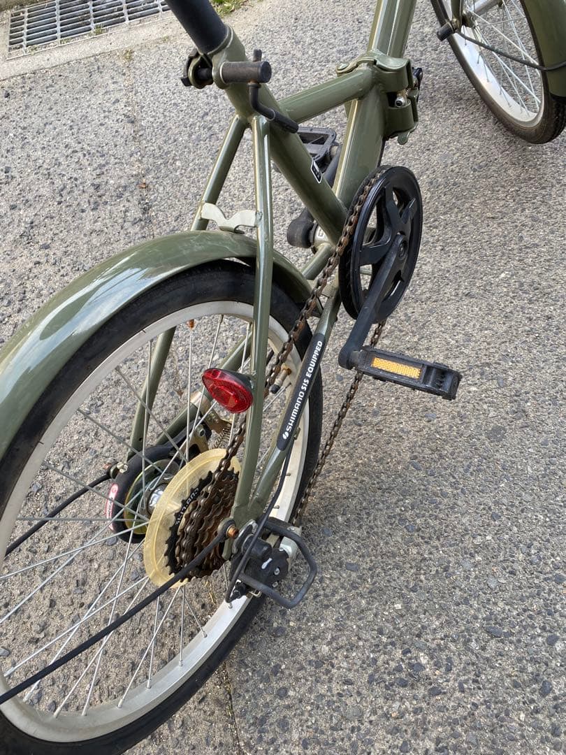折りたたみ自転車 オリーブグリーン バスケット付き　引き取り限定