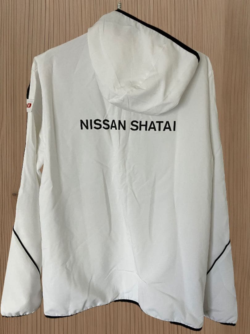 横浜F・マリノス TIRO23 XL ウィンドブレーカー 〈プレマッチFP〉