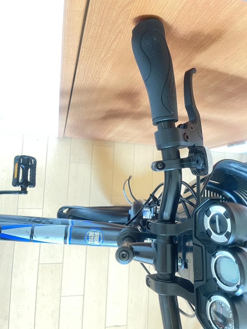 AVIGO 24インチ自転車 サベージ CIデッキ オートライト付き　引取専用