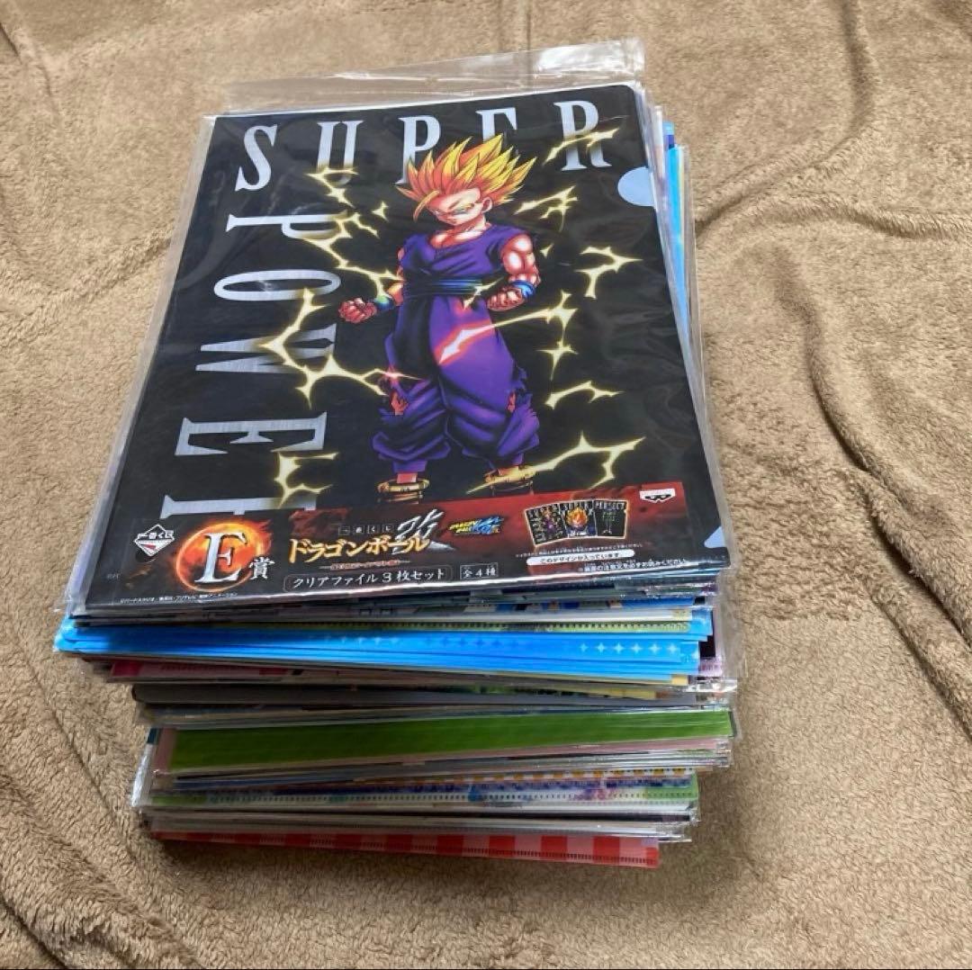 クリアファイル　アニメ　漫画　まとめ売り　大量　①