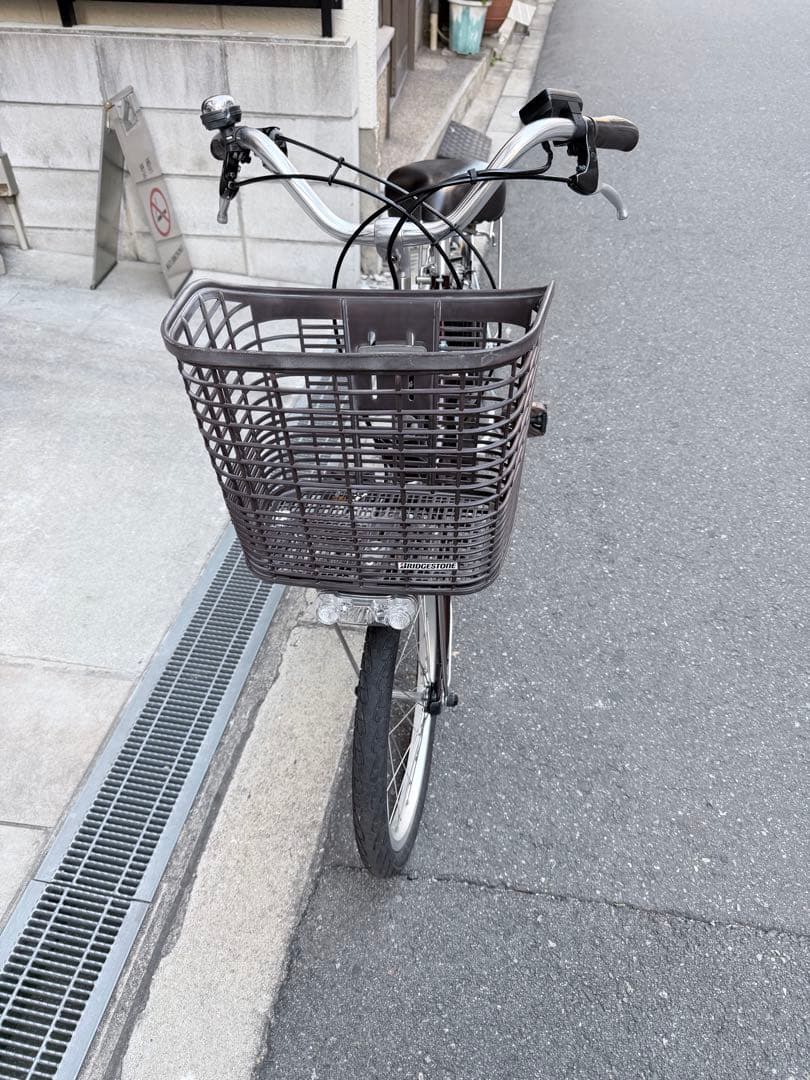 大阪府　ヤマハ　電動アシスト自転車 ブラウン 前カゴ付き