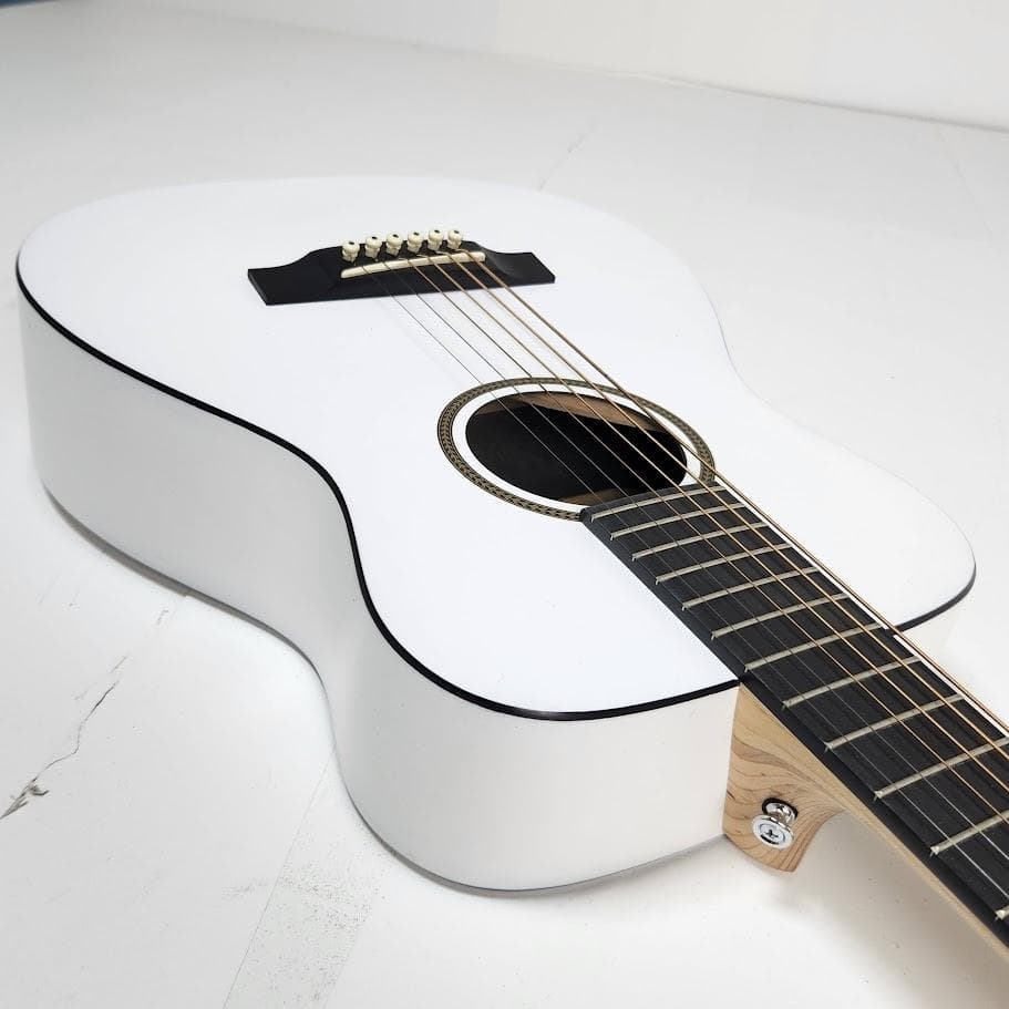 【希少】Martin LX WHITE リトルマーチン　トラベルギター　白