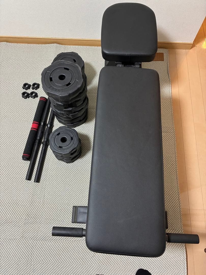 調整可能トレーニングベンチ&ダンベルセット　【引き取り限定】