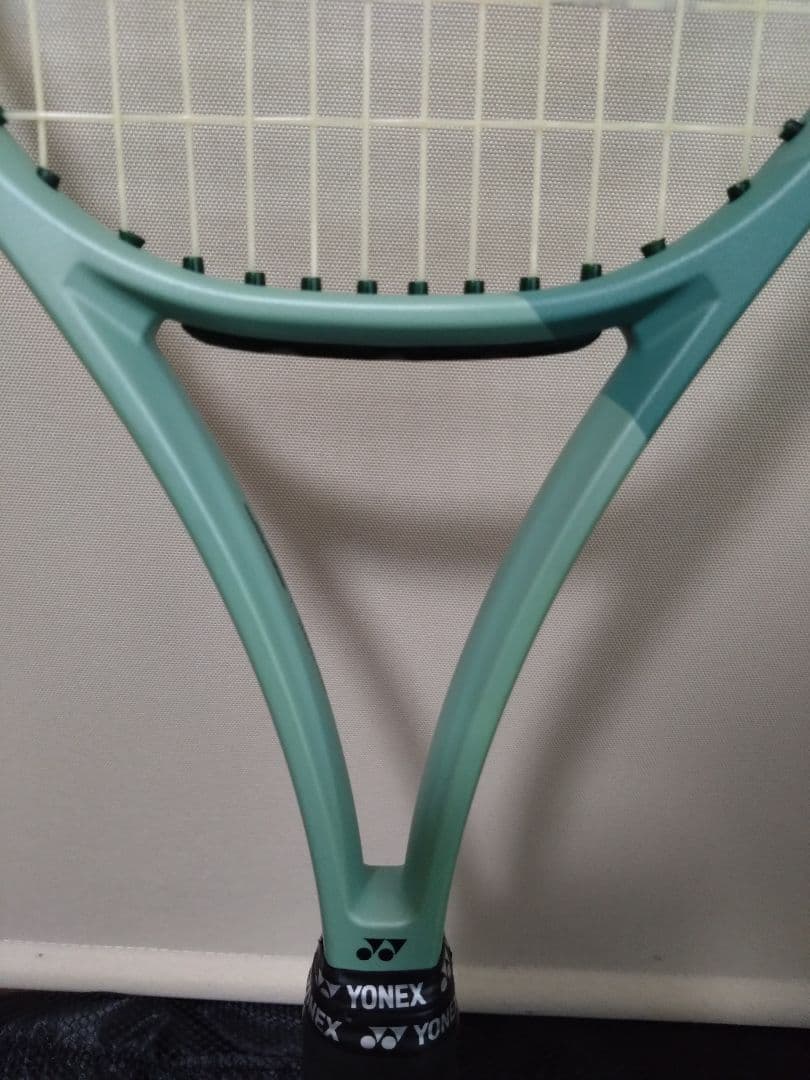 ラケット(硬式用) YONEX PERCEPT 100L G2