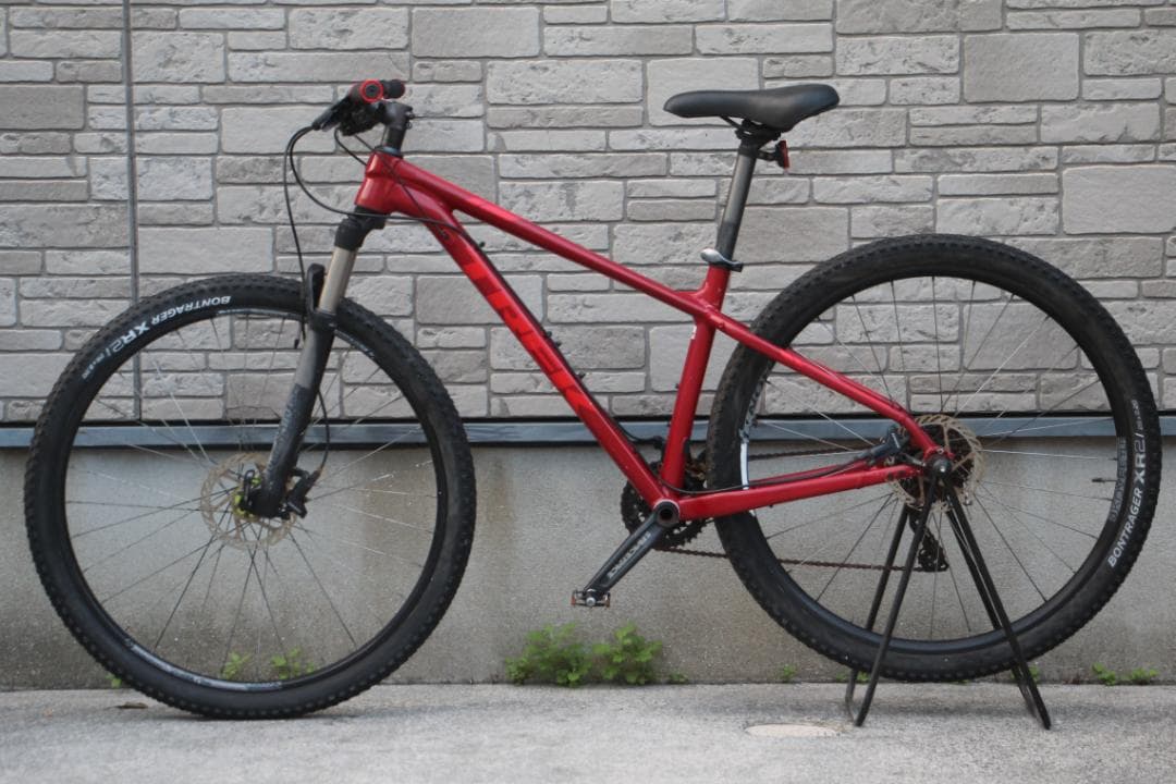 引き取り限定♪人気のTREK♪エクスカリバー8♪前後油圧式ディスクブレーキ装備♪
