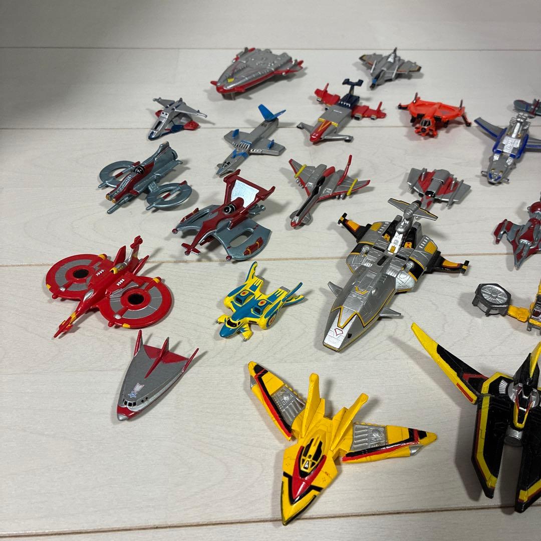 ウルトラマンシリーズ　戦闘機 フィギュア28体セット