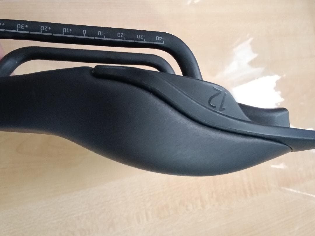 パーツ SQlab Saddle 613 ERGOWAVE R Carbon 12cm