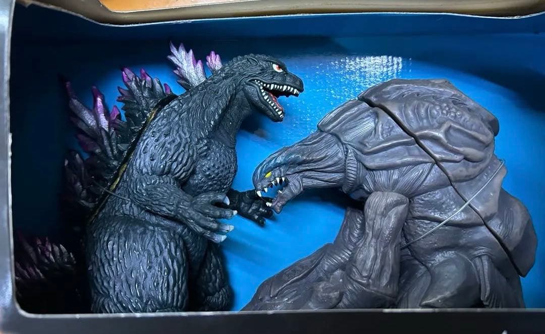 新品未開封バンダイ激突サウンド ゴジラvsオルガ