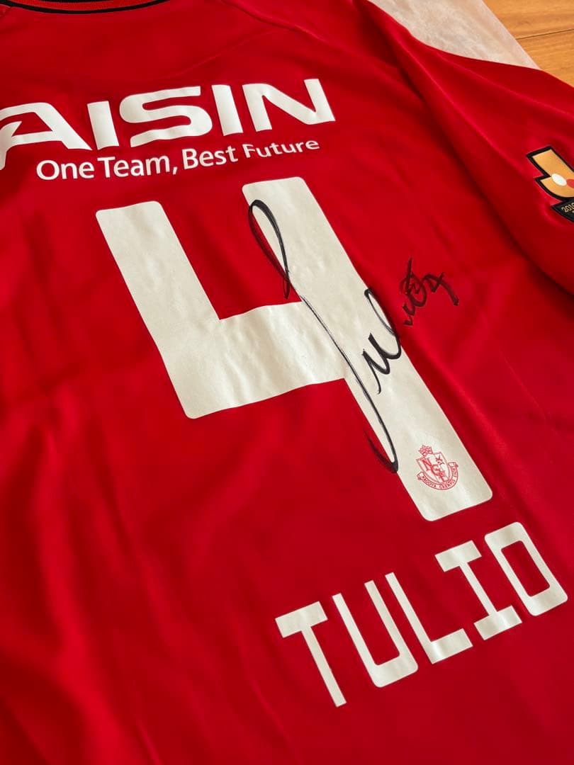 名古屋グランパス TULIO サイン入りユニフォーム
