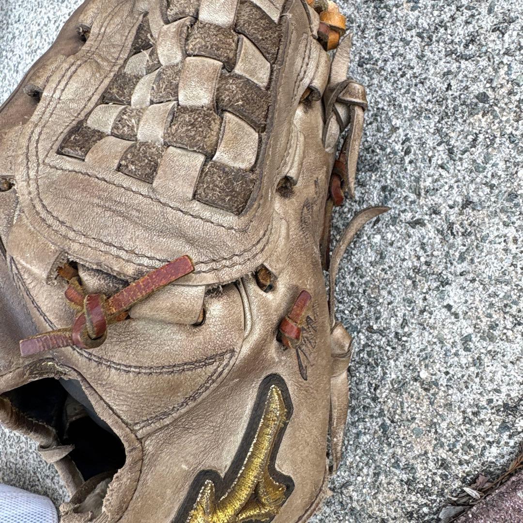 硬式野球グローブ ブラウン レザー製