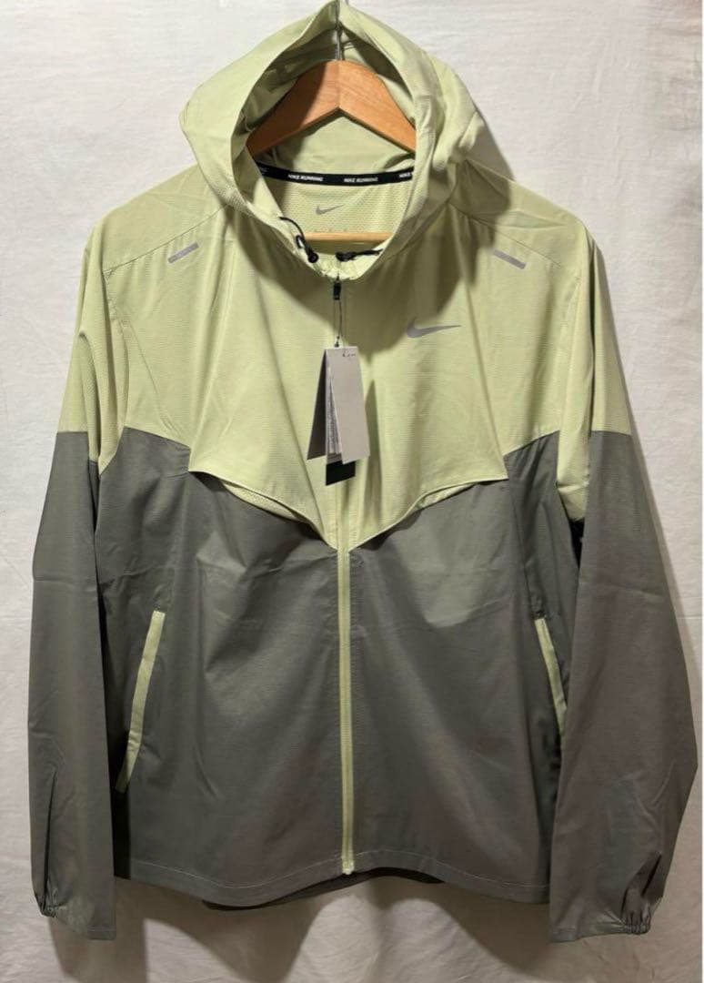 L ☆新品☆ ナイキ NIKE ウィンドランナー フーディ ランニングジャケット