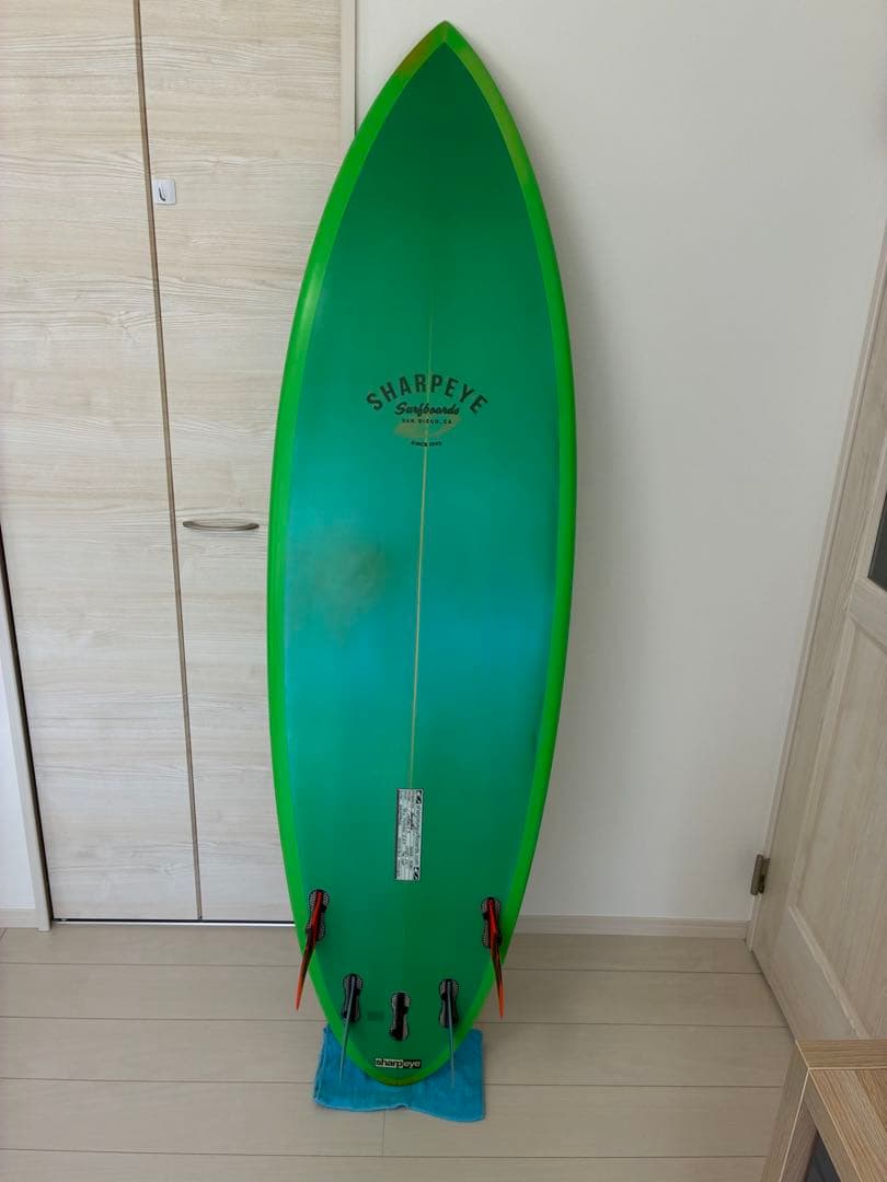 シャープアイサーフボード　sharpeye surfboadsモダン2.5
