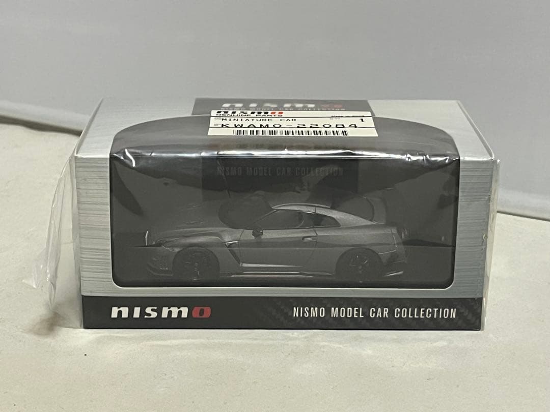 新品未開封Nismo Nissan GT-R Nismo ミニカー マットグレー