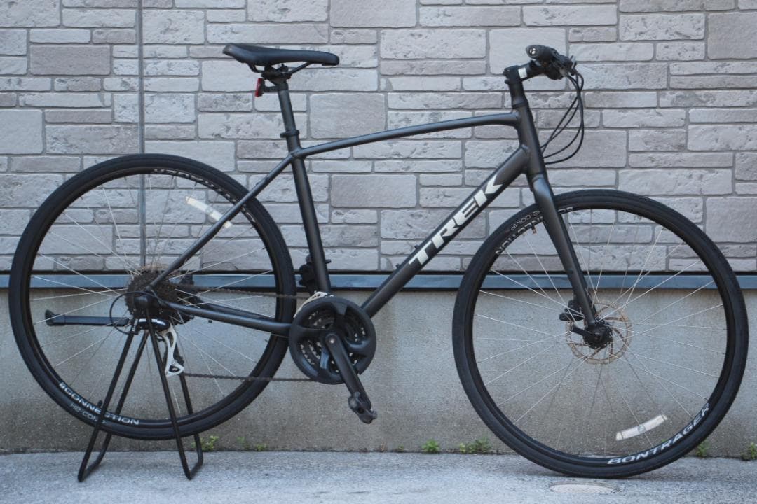 引き取り限定♪TREK♪FX2♪油圧式ディスクブレーキ♪軽量クロスバイク♪