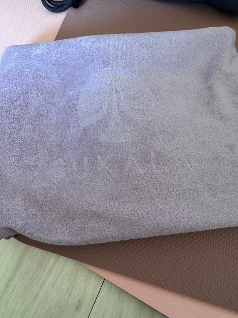 【最終価格】SUKALA ヨガマット　ケース　ラグ　３点セット