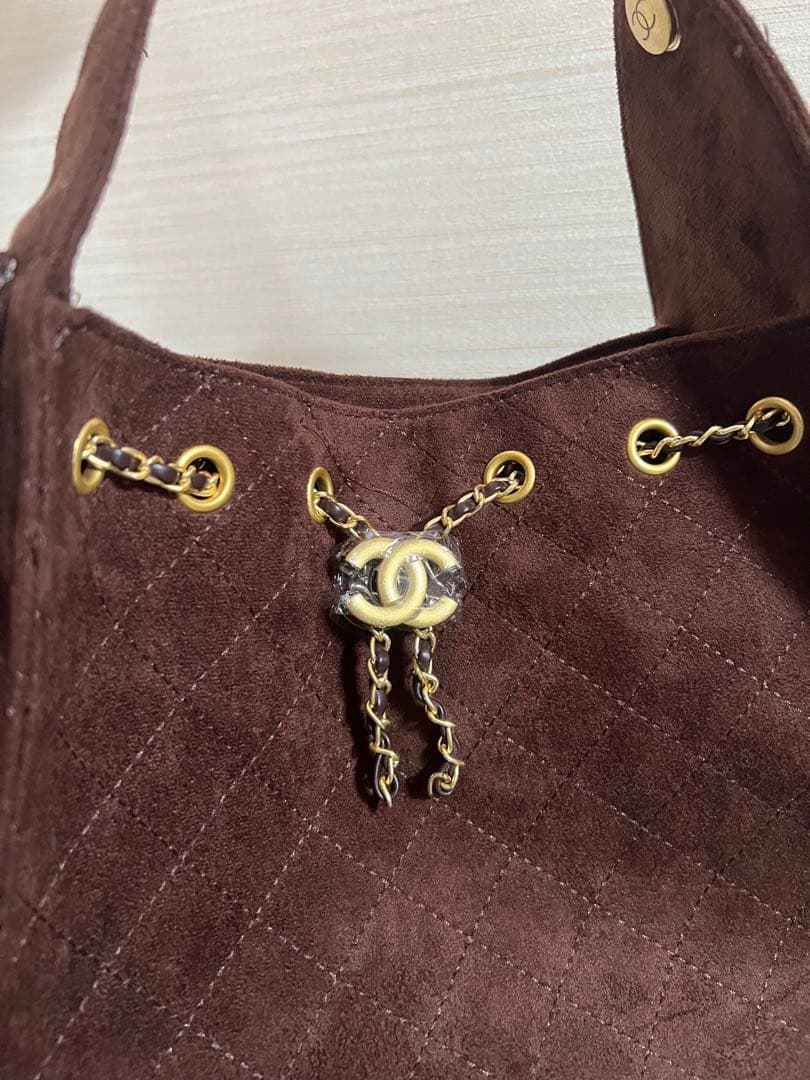 Chanel25 スエード キルティング ノベルティ ショルダーバッグ